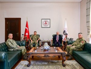 1. Ordu Komutanı Orgeneral Ersay’dan Vali Turan’a ziyaret