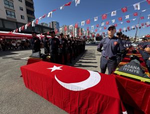 Adana’da eğitimlerini tamamlayan 50 itfaiye eri göreve başladı