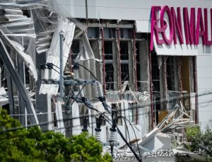 Albüm: Japonya’da Kumamoto eyaletini vuran deprem sonrası AVM’de patlama: 3 ölü