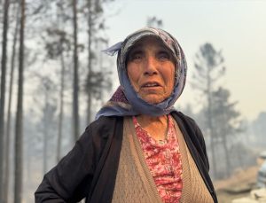 Baba ve oğlu su tankeriyle Çine’deki orman yangınına koştu