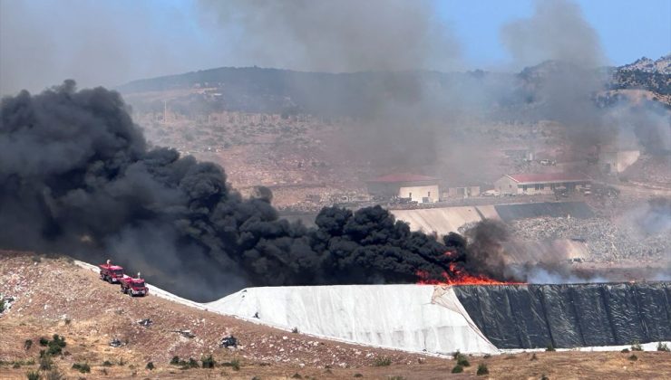 Çanakkale’de katı atık bertaraf ve depolama tesisinde çıkan yangına müdahale ediliyor