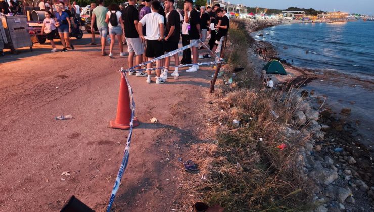 Dayandıkları demir bariyerin kopması sonucu sahildeki kayalıklara düşen 2 kişi yaralandı