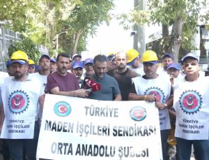 Doruk Madencilik işçileri, Enerji ve Tabii Kaynaklar Bakanlığı önünde: “Protokolde yazılanlar ödeninceye kadar Ankara’dan ayrılmayacağız”