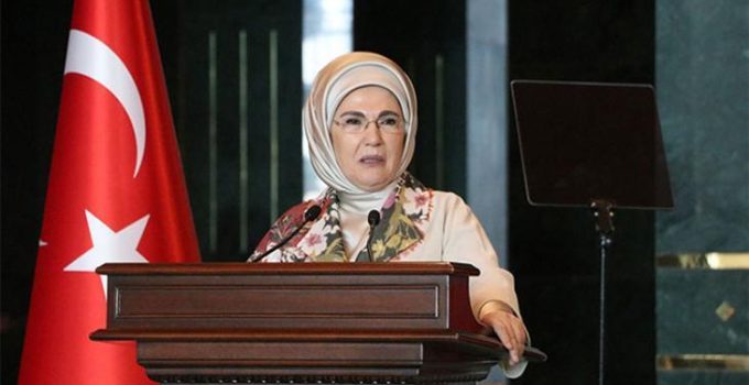 ‘5 Aralık kutlu olsun’