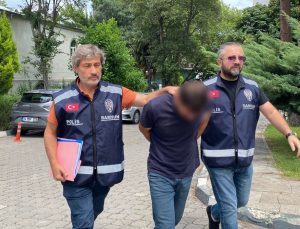 ‘Adınız suç örgütüne karıştı’ deyip 1,5 milyon lira dolandırdı
