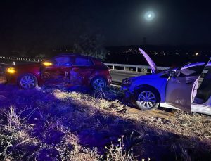 Elazığ’da 2 otomobilin çarpıştığı kazada 6 kişi yaralandı