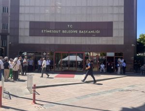 Etimesgut Belediyesi’ne operasyon: Başkan Beşikçioğlu dahil 55 şüpheli gözaltında