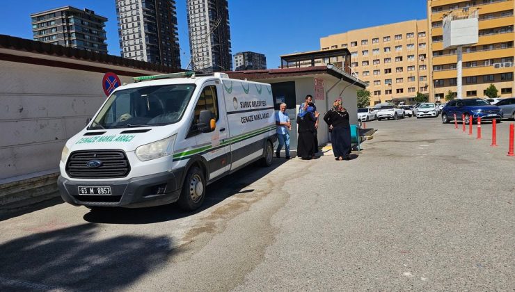 Evinin banyosunda ölü bulundu