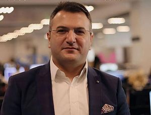 Gazeteci Cem Küçük gözaltına alındı