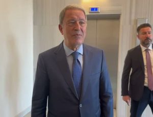 Hulusi Akar: “Şehit yakınları ve gazilerle ilgili teklifi mümkün olduğu kadar erken zamanda çıkarmaya çalışıyoruz”