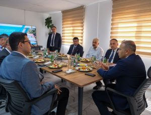 Karaman Valisi Çiçek, Ermenek- Mut Devlet Yolu şantiyesini ziyaret etti