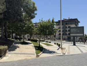 Kilis ve Kahramanmaraş’ta sıcak hava günlük yaşamı olumsuz etkiliyor