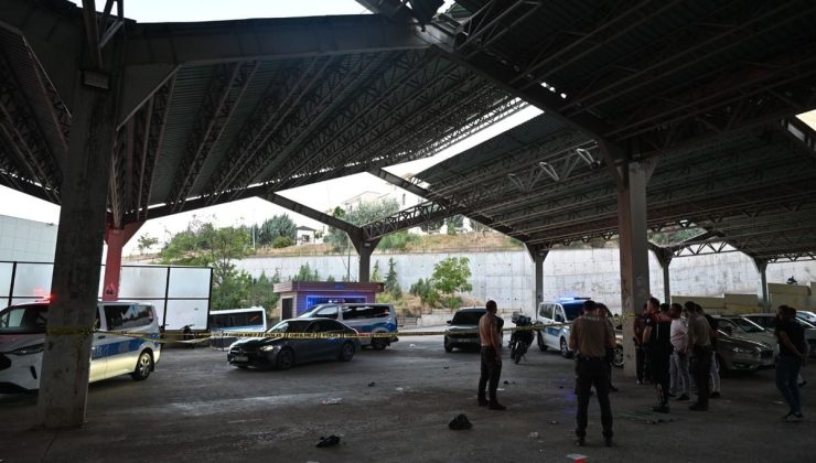 Kırıkkale’de pazar yerinin çatısından düşen boya işçisi, ağır yaralandı