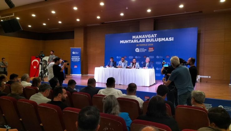 Manavgat’ta muhtarlarla altyapı toplantısı