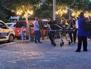 Motosikletli şüpheliler kebapçıya silahla saldırdı: 4 yaralı