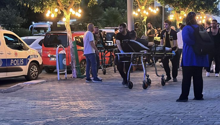 Motosikletli şüpheliler kebapçıya silahla saldırdı: 4 yaralı
