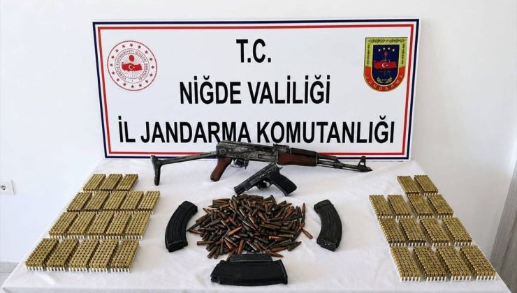 Niğde’de ruhsatsız silah operasyonunda 2 kişi yakalandı