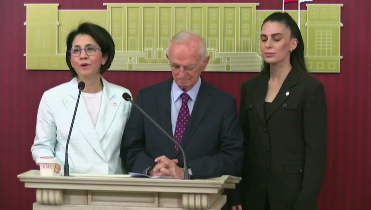 Önder Sav CHP’den istifa etti