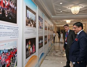ŞİÖ’nün 25. yılında Bişkek’te fotoğraf sergisi açıldı