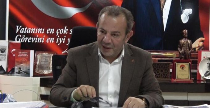 Tanju Özcan’dan sigara uygulaması: Belediyede, içmeyen daha fazla maaş alacak