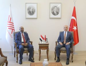 YÖK Başkanı Özvar, Sudan Dışişleri Bakanı Ahmed ile görüştü