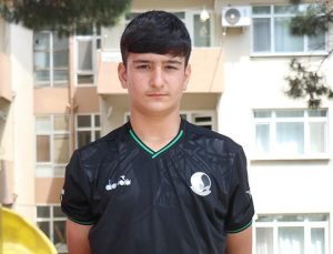 14 yaşında kendi tezgahını kurdu! Günde 6 saat çalışıyor, bir ayda asgari ücretin 3 katı kazanıyor: Hedefi şaşırttı