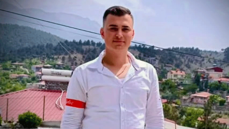 Adana’da feci kaza! Belediye eski başkanının yeğeni 24 yaşındaki genç yaşamını yitirdi