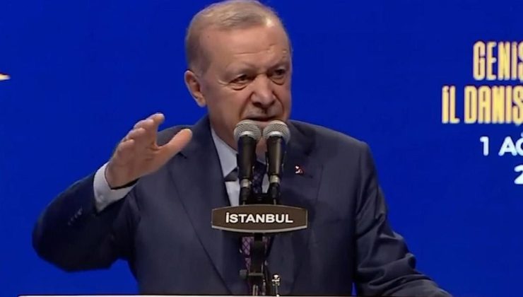 AK Parti’ye yeni katılımlar olacak! Cumhurbaşkanı Erdoğan, sahneden iddiaları doğruladı