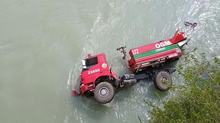 Arazözün Zap Suyu’na düşmesi sonucu 3 kişi yaralandı