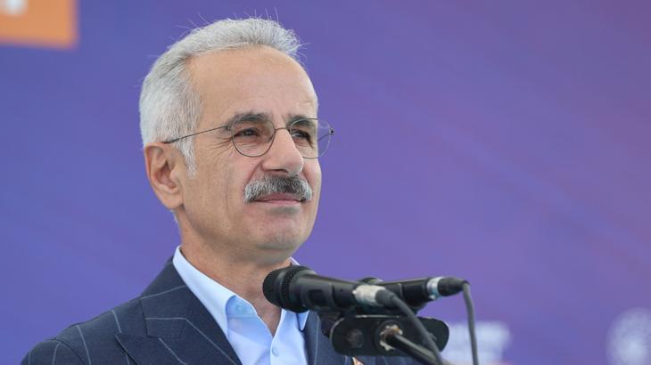 Bakan Uraloğlu canlı yayında önemli açıklamalarda bulundu