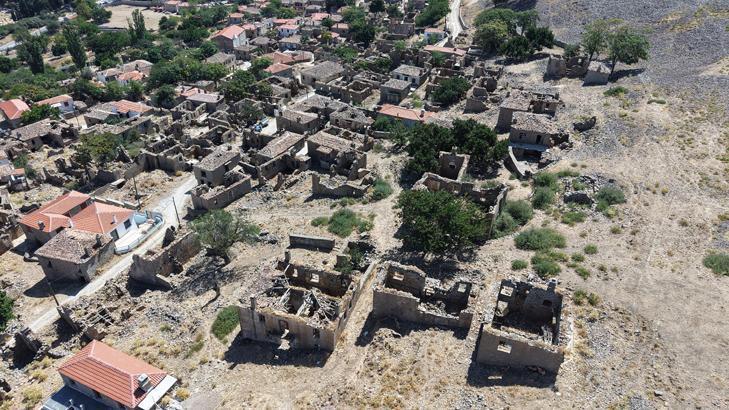 Bir zamanlar Balkanlar’ın en büyüklerindendi! Şimdi ‘hayalet köy’ olarak anılıyor