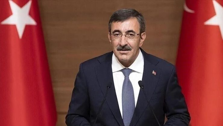 Cevdet Yılmaz: Türkiye ekonomisi küresel belirsizliklere karşı dayanıklılığını sürdürmekte