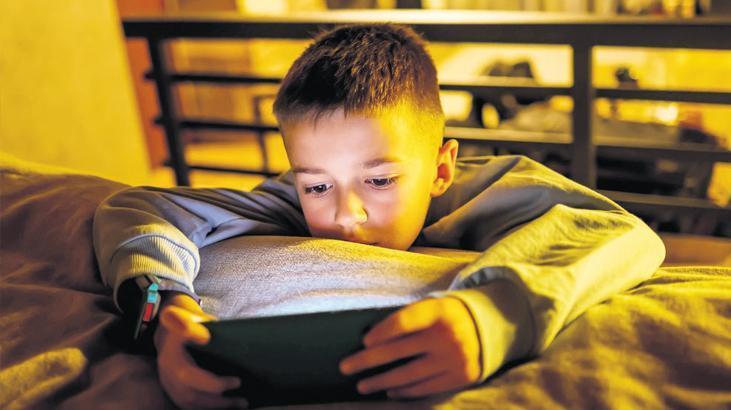 Çocukların verileri için yeni düzenleme geliyor! ‘Dijital rıza yaşı’ yasaya giriyor