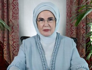 Emine Erdoğan, Şule Yüksel Şenler’i vefatının 7’nci yılında andı