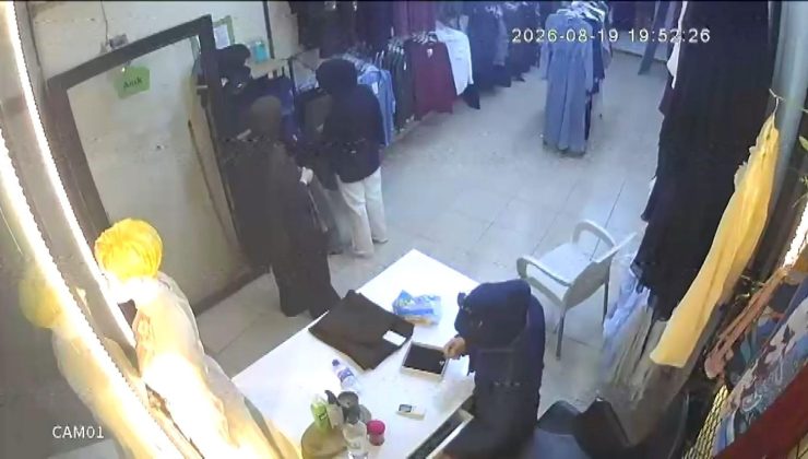Müşteri gibi girdiler, kasaya yöneldiler! Tüm para dururken aldıkları miktar şaşırttı