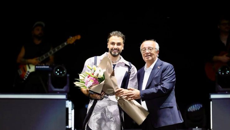Şile Bezi Festivali’nde Gecenin Adı Sacit Terzi Oldu: Geceye Damga Vurdu