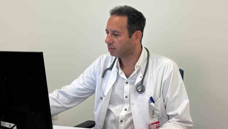 Şekerli yiyecekler ve çiçekli kıyafetler arı sokması riskini artıyor
