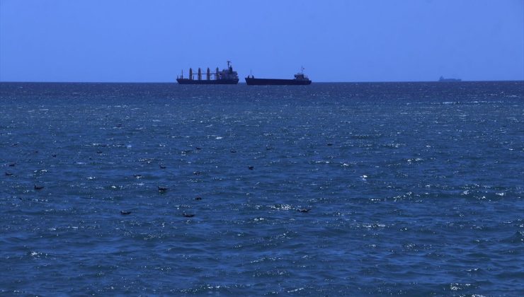 Tekirdağ’da poyraz 3 gündür deniz ulaşımını olumsuz etkiliyor