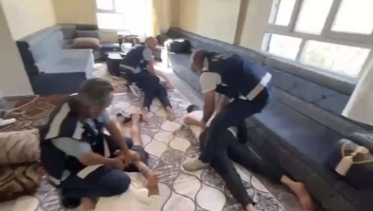 Ağlayan kadını fark eden polis iz sürdü! Samsun’da ‘polis ve savcıyız’ tuzağı: Kadının evini sattırdılar
