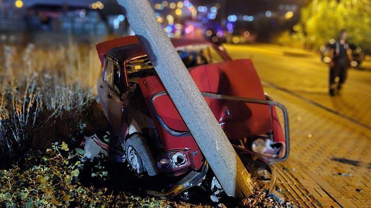 Çanakkale’de otomobil aileye çarptı: 1 ölü, 4 yaralı