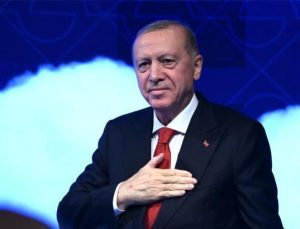 Cumhurbaşkanı Erdoğan’dan Avrupa Şampiyonu olan Filenin Sultanları’na tebrik