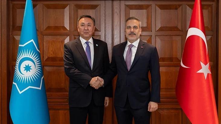 Dışişleri Bakanı Hakan Fidan, TDT Genel Sekreteri Ömüraliyev’i kabul etti