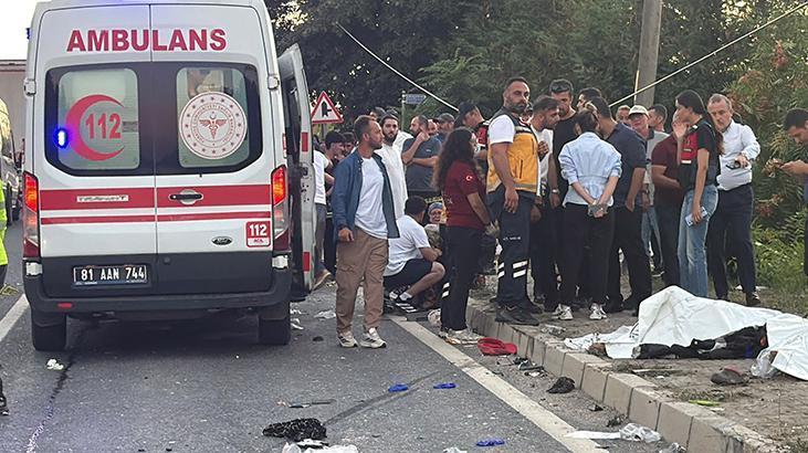 Düzce’de fındık işçilerini taşıyan araç tırla çarpıştı; 4 ölü, 8 yaralı