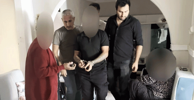 Edirne’de hapis cezaları kesinleşmiş anne ve oğul birlikte yakalandı