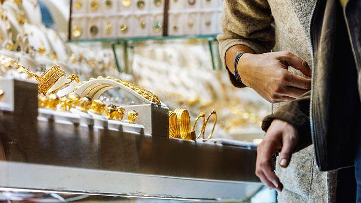 Eşine ‘şirket beni Çin’e gönderiyor’ dedi! Kapalıçarşı’da milyonluk vurgun