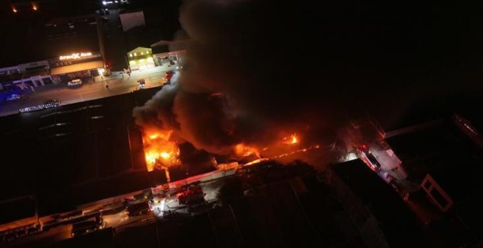 Eskişehir’de Sanayi Sitesi’nde korkutan yangın! Çok sayıda ekip bölgeye sevk edildi