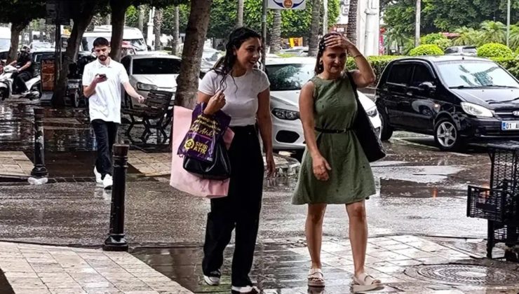 İstanbul’a gök gürültülü sağanak geliyor! AKOM gün verdi: Sıcaklıklar birden 6-8 derece düşecek