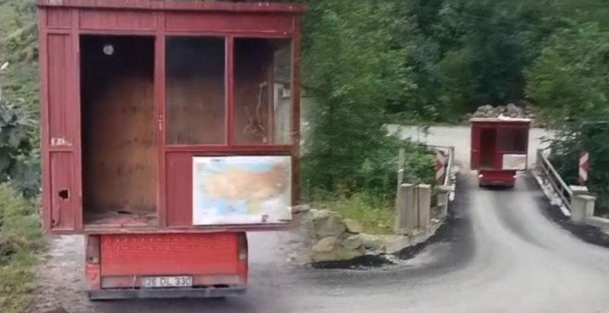 Karadenizliye imkansız de, otur izle: Konteyneri köye çıkardı