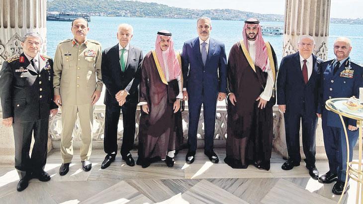 Kollektif caydırıcılık için ilk buluşma İstanbul’da gerçekleşti: İttifakın adı ‘Mekke Savunma İttifakı’ oldu