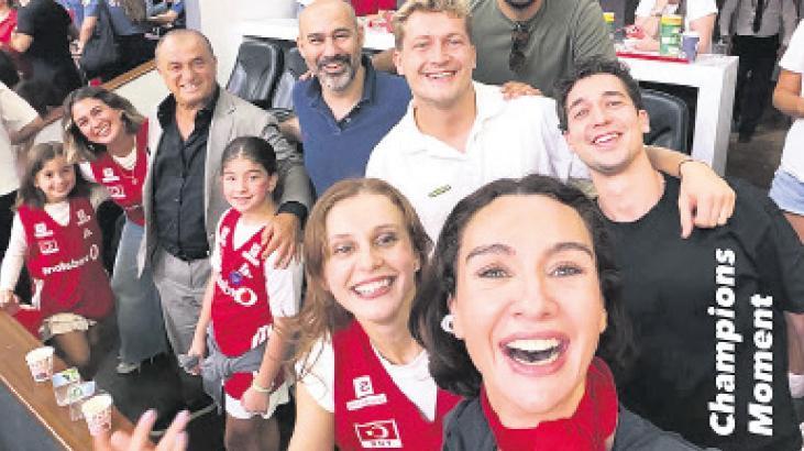 Şampiyonluğu tribünde kutladılar
